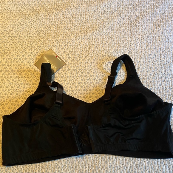 Avenue Wire Free Bra. - Picture 5 of 5